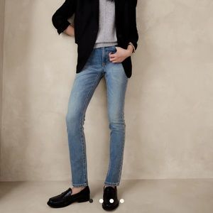 Banana Republic High Rise Slim Jean
